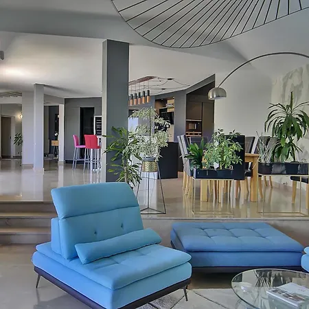 D'exception 330m Piscine 12x6 Villa Fontaines-Saint-Martin